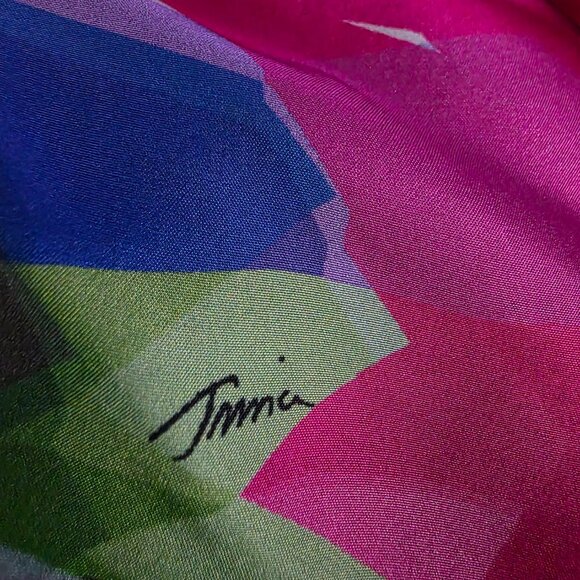 Trina Turk Bright Abstract Colorful Silk Blouse Smocked Batwing Sleeve Size P - Picture 8 of 10